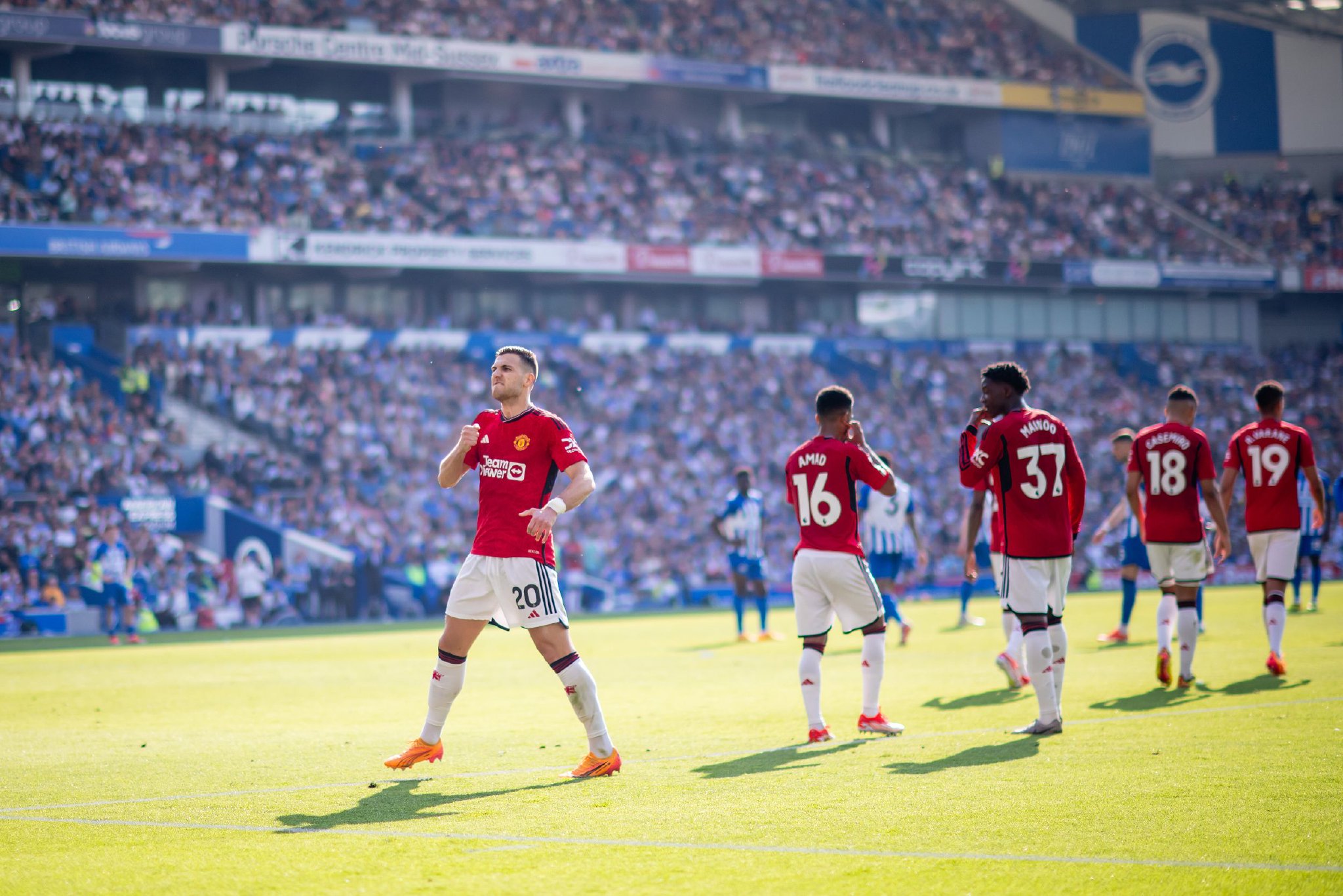 以保持与球 以保持与球