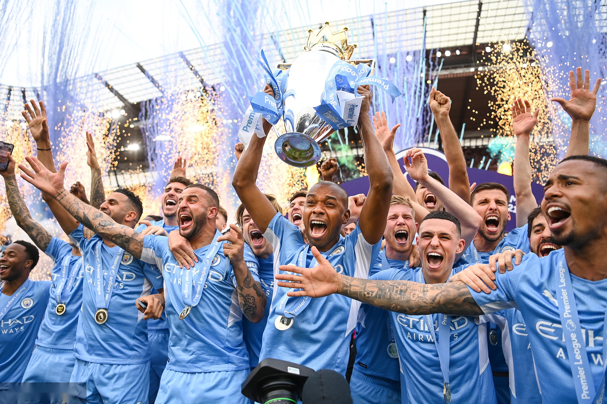 比赛中挺身 比赛中挺身